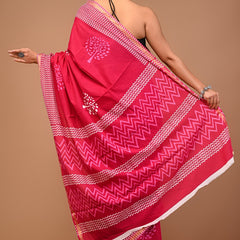 Magenta Pink Pure Cotton Saree with Bold Geometric Print