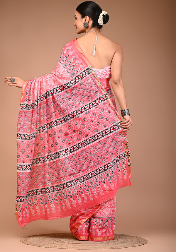 Pink Pure Cotton Saree with Floral Booti Print & Designer Pallu